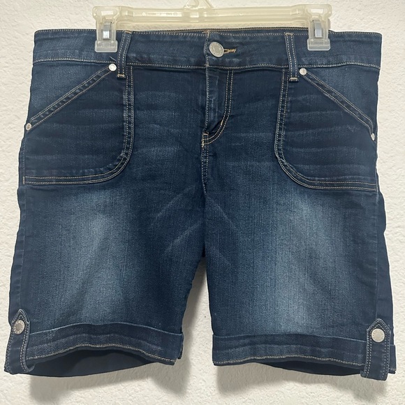 Guess Denim Shorts size 32 - Picture 1 of 13
